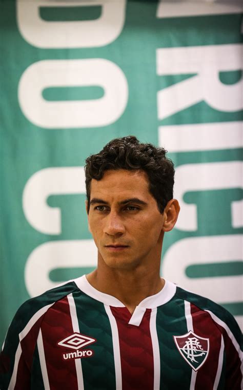 Em nota, Fluminense confirma permanência de Paulo Henrique Ganso ...