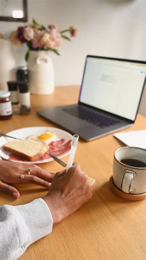 Morning Routine Clips 的图像结果