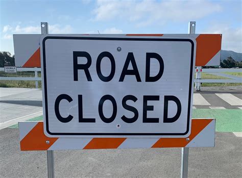 Highway 1 closed in Big Sur for 65 miles due to mudslide fears after 11 ...