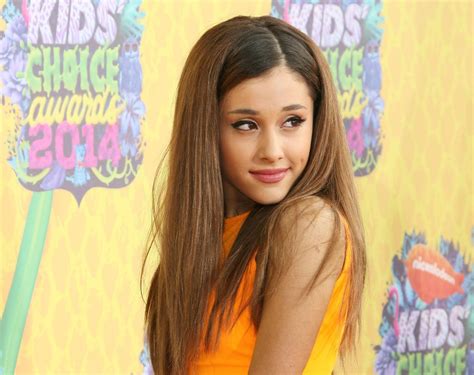 Ariana Grande Wiki, Bio, Age || Ariana Grande Biography
