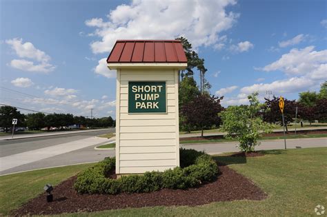 About Short Pump | Schools, Demographics, Things to Do - Homes.com