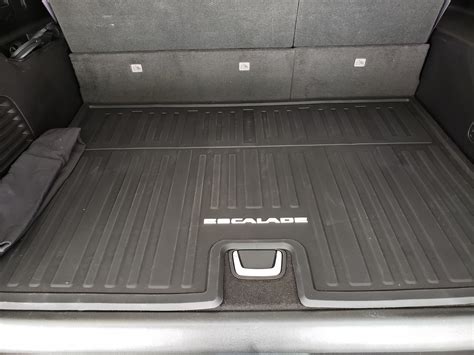 GM 22823338 Black Cargo Trunk Floor Mat for 2015-2020 Cadillac Escalade ...