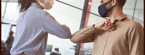 Image of Business Owner during Pandemic 的图像结果