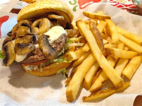 We'll Tell You - A&W Couple's Blog: Chili's Singapore Big Mouth Burger ...