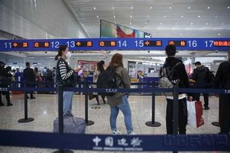 广州白云机场口岸国际客流持续增长 白云边检站全力维护口岸高效顺畅运行-中国民航网