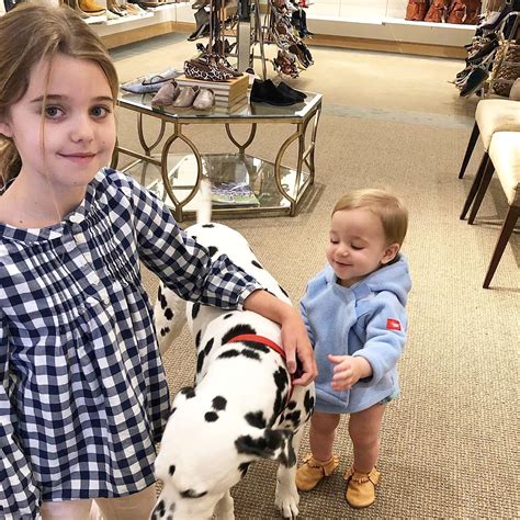 OAK HALL - Memphis TN - Hours, Directions, Reviews - Loc8NearMe