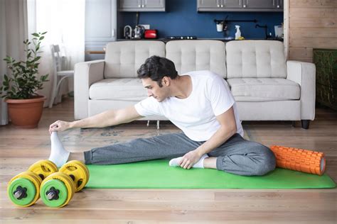 Hemorrhoid vs Hernia Key: 5 Difference