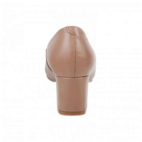 Buy Mochi Women Chiku Formal Pumps Online | SKU: 31-9162-22-37 – Mochi ...