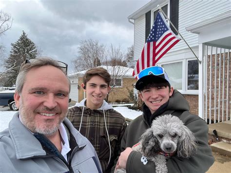 Robert Glennon | Beggars Can't Be Choosy | Instagram