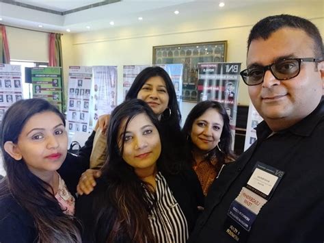 Gallery | English (IN)