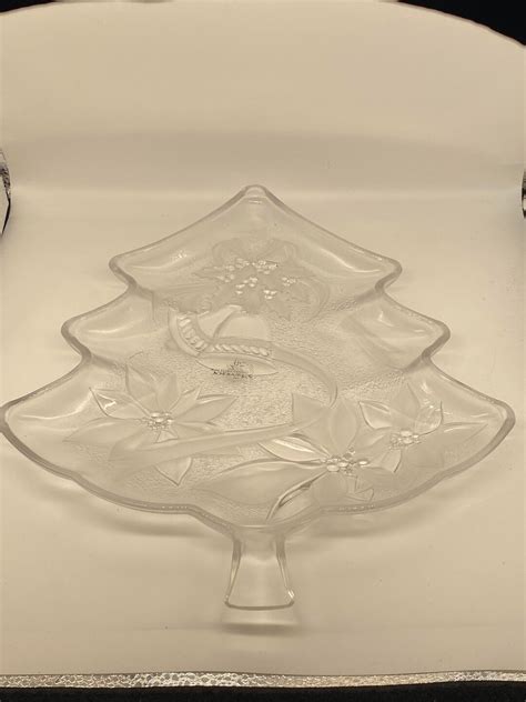 Vintage NIB Home Beautiful Crystal Christmas Tree Shape Serving Platter ...