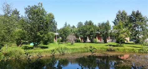 HOTELLI RAVINTOLA TIILIKKA (Rautavaara) - Hotel Reviews, Photos, Rate ...