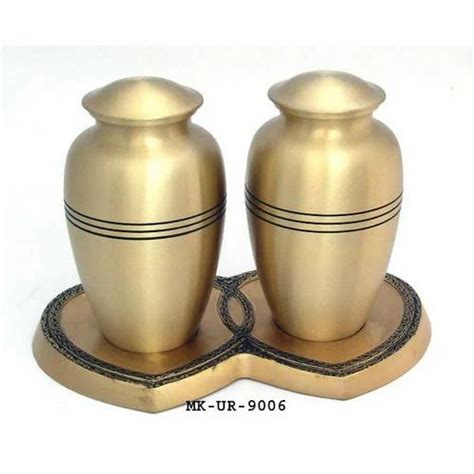 Metal Urns - Brass Ceremic Urn Exporter from Moradabad