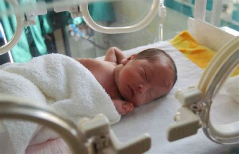 【健康知识】世界早产儿日，关注早到的天使 - 成都市金牛区妇幼保健院
