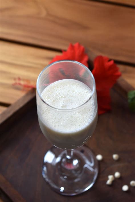 Vanilla milkshake-How to make-Step by step photos