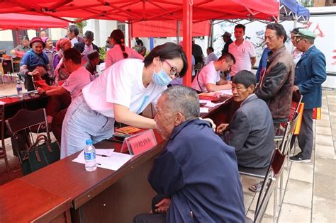 精准扶贫在行动 义诊活动暖人心_烟台市奇山医院_烟台健康网_胶东在线