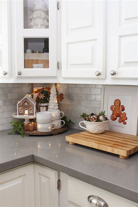 15 Gingerbread Kitchen Decor Ideas to Sweeten Your Christmas - George's ...