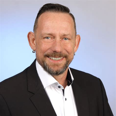 Torsten Timm - Vertrieb Südost PLZ.: 80-87, 89, *** -98 - ETI Deutschland ...