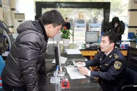 记者暗访各地窗口服务单位 上班第一天，服务面面观-新闻中心-温州网