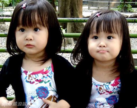 台湾最美双胞胎_双胞胎组合_包养双胞胎_淘宝助理