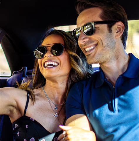 Las Vegas Airport Shuttle | Bell Trans