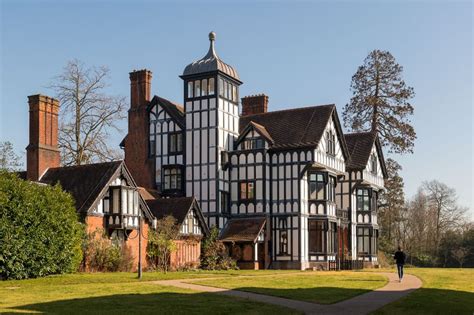 National Foundation for Educational Research Office Photos