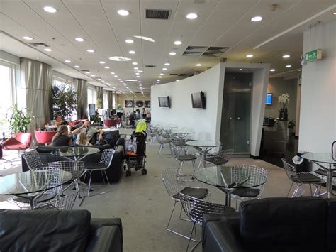 Athens Airport Lounges and Aegean Airlines Athens to Santorini - Guru ...