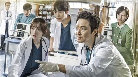 Medical shows to help you beat that vitamin K (drama) deficiency