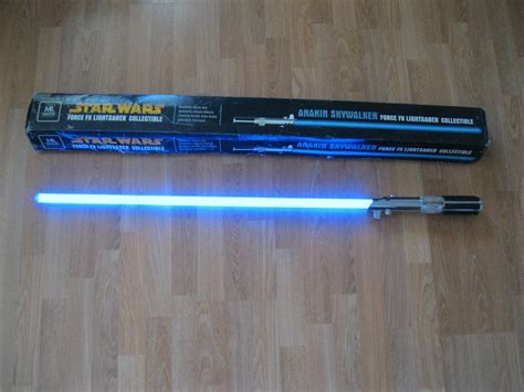 Star Wars Anakin Skywalker Force FX Lightsaber , by Master Replicas ...