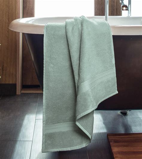 Why 600 GSM Bath Towels Are a Must-Have for Ultimate Luxury and Comfor ...