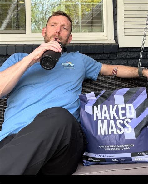 Aaron Michael Weakley ™️ (@bestfriendaaronweakley) • Instagram photos and videos