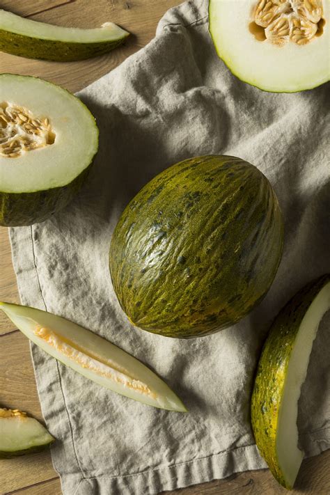 Santa Claus Melon - Healthier Steps