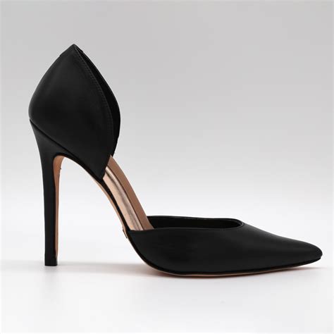 Ana Carla Black Pump