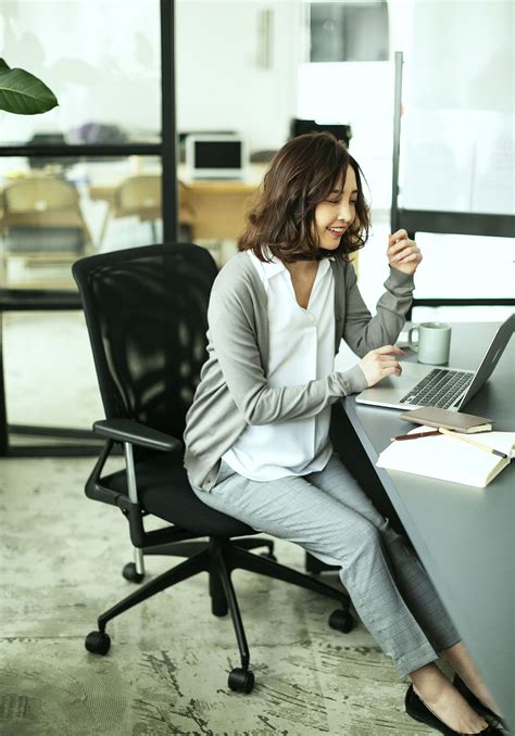 Maternity Clothes for the Super Moms | TODAY'S PICK UP | UNIQLO PH