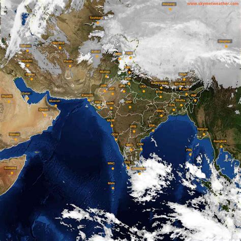 Live INSAT-3D Satellite Image India: Cloud & Rain Animation (2025) | Skymet