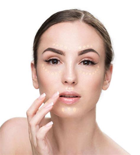 You Need to Know Kim Kardashian Latest Makeup Trick | Femina.in