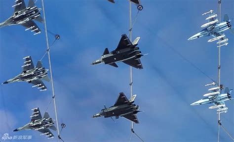 下次阅兵就能看到：中国空军珠海展示震撼编队_新浪图片