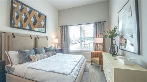 The Grand at Hill Street | Apartments In Grand Prairie, TX