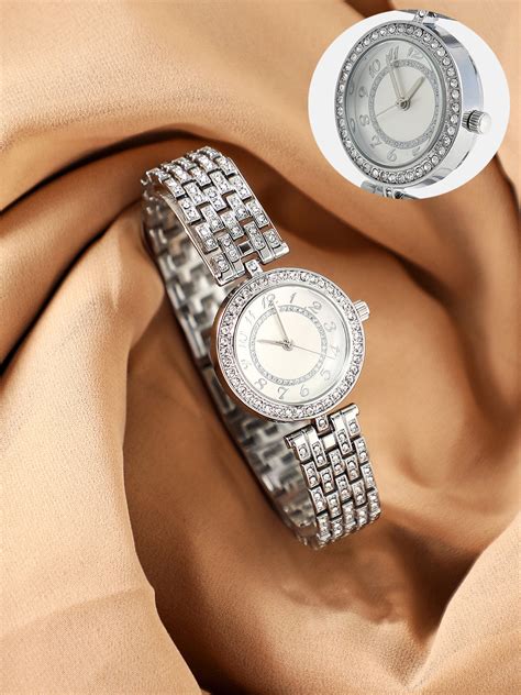 Haute Sauce Women Embellished Dial & Stainless Steel Bracelet Style ...