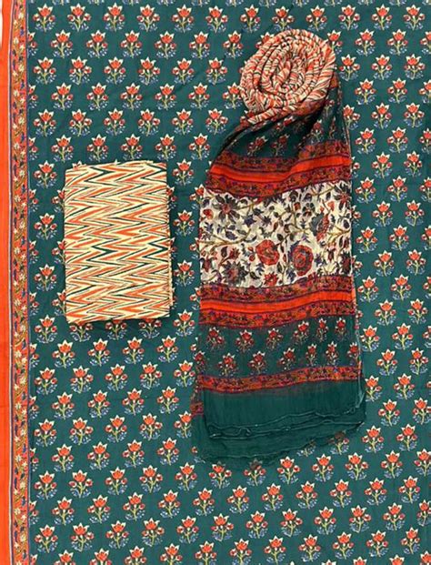 Block Printed Unstitched Dress Material With Chiffon Dupatta ...