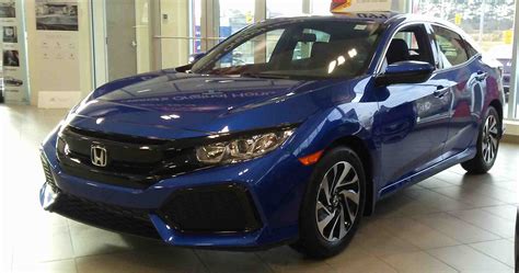 Showroom Showoff: 2018 Civic Hatch LX - Dow Honda
