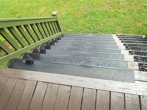 Rubber Stair Treads Non Slip Outdoor Use | Exterior stairs, Outdoor ...