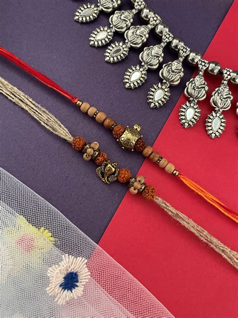 (Set of 2) Lord Ganesha/Tortoise Rakhi Lumba – Digital Dress Room