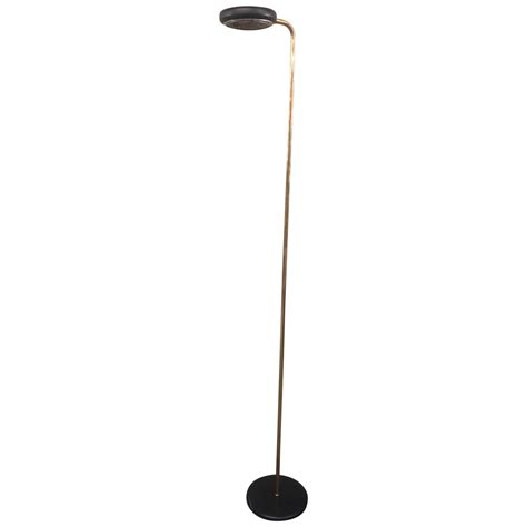 Sleek mid century brass pole floor lamp at 1stDibs