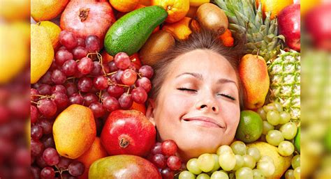 Fruit face masks that'll work wonders for your skin! - Misskyra.com