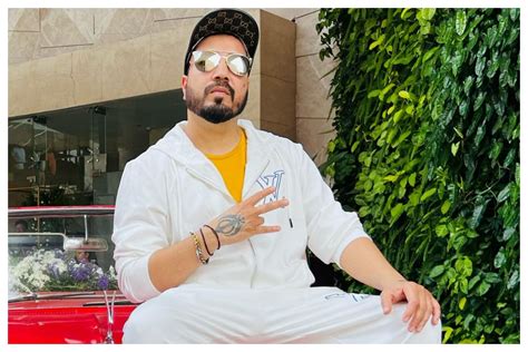 Punjabi Singer Mika Singh Next On Lawrence Bishnoi’s Hit List? Heavy ...