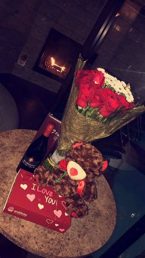 𝓟𝓲𝓷𝓽𝓮𝓻𝓮𝓼𝓽: 𝓯𝔂𝓲𝓹𝓲𝓷𝓼𝓼 | Romantic valentines gift, Flowers for girlfriend ...