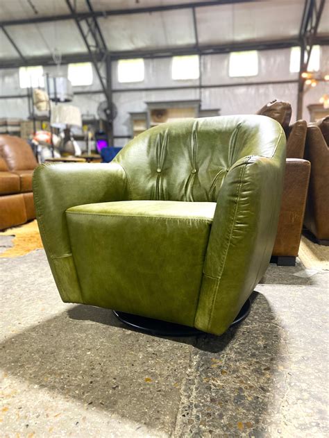 Chairs/Ottomans — Ross Furniture; Flowood, MS