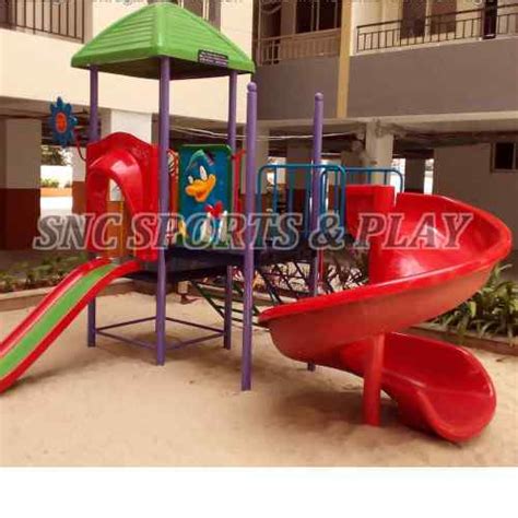 SNC Outdoor Multi User Playground Slide System - Manufacturers ...