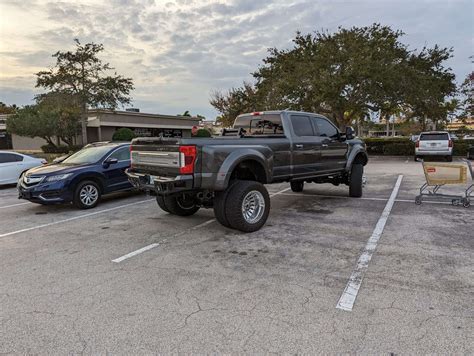 Do Dually Trucks Need Special Tires?